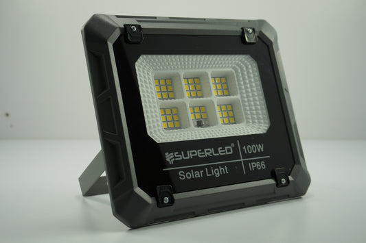 REFLECTOR LED SOLAR 100W LUZ CALIDA